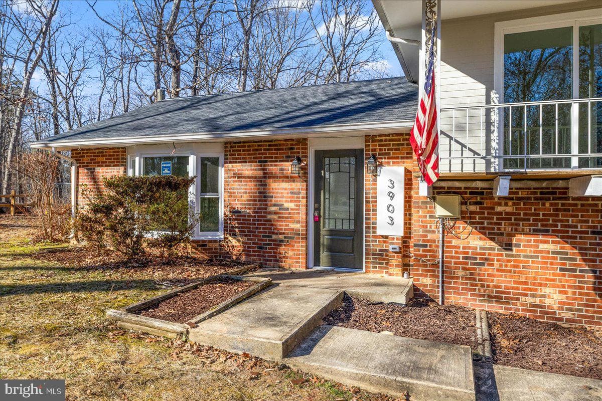3903 Swanson Court photo 21