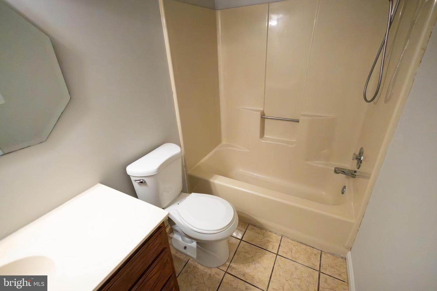 5810 Cascade Drive photo 17
