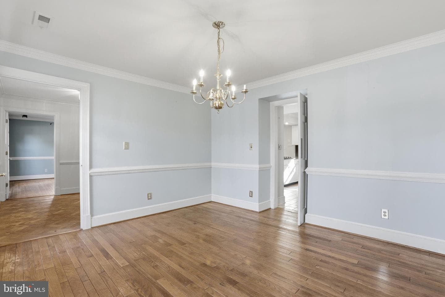 6104 Patrician Court photo 14