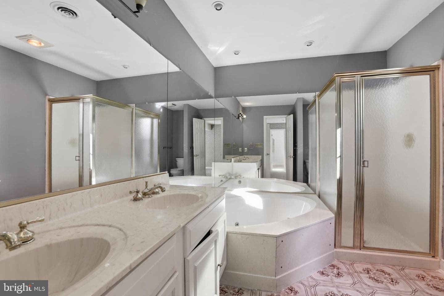 6104 Patrician Court photo 21