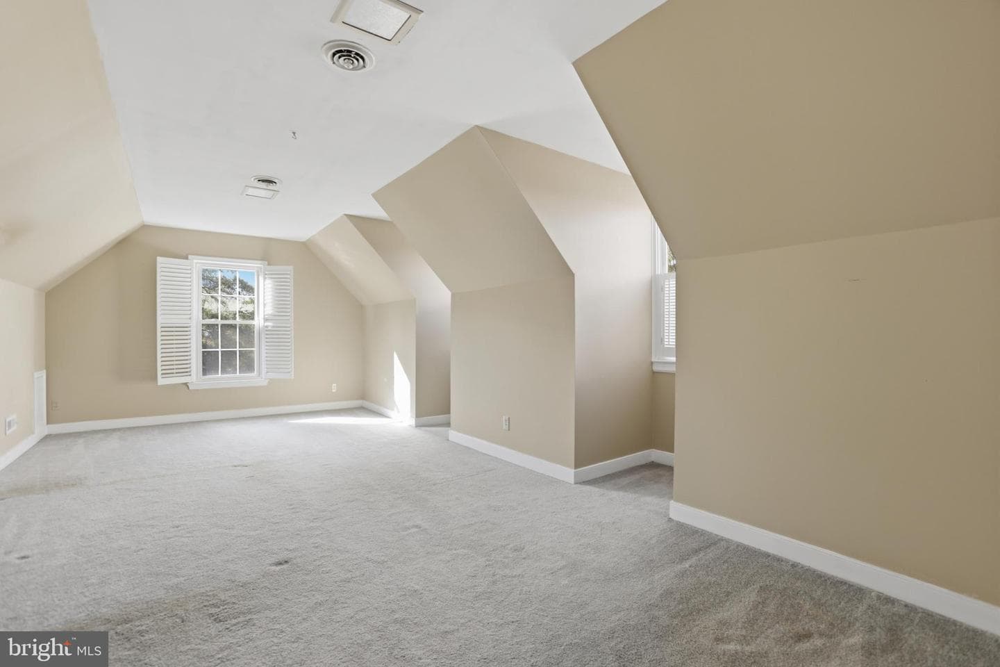 6104 Patrician Court photo 23