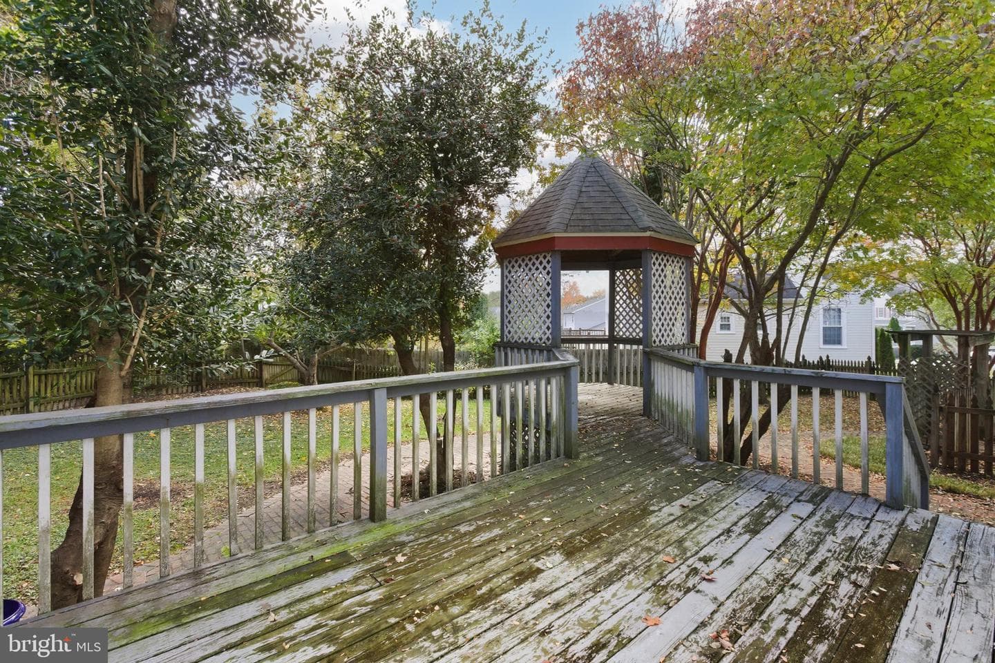 6104 Patrician Court photo 31