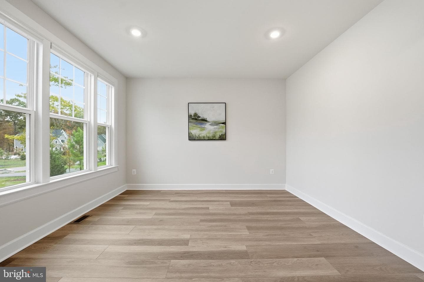 10914 Canterbury Court photo 24