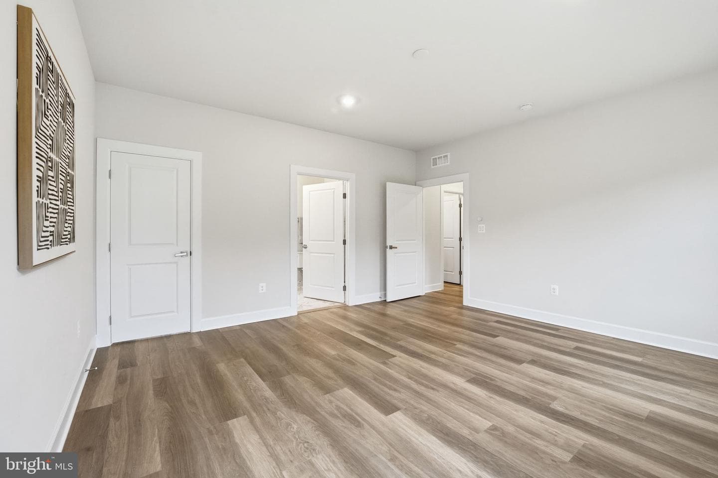 10914 Canterbury Court photo 29