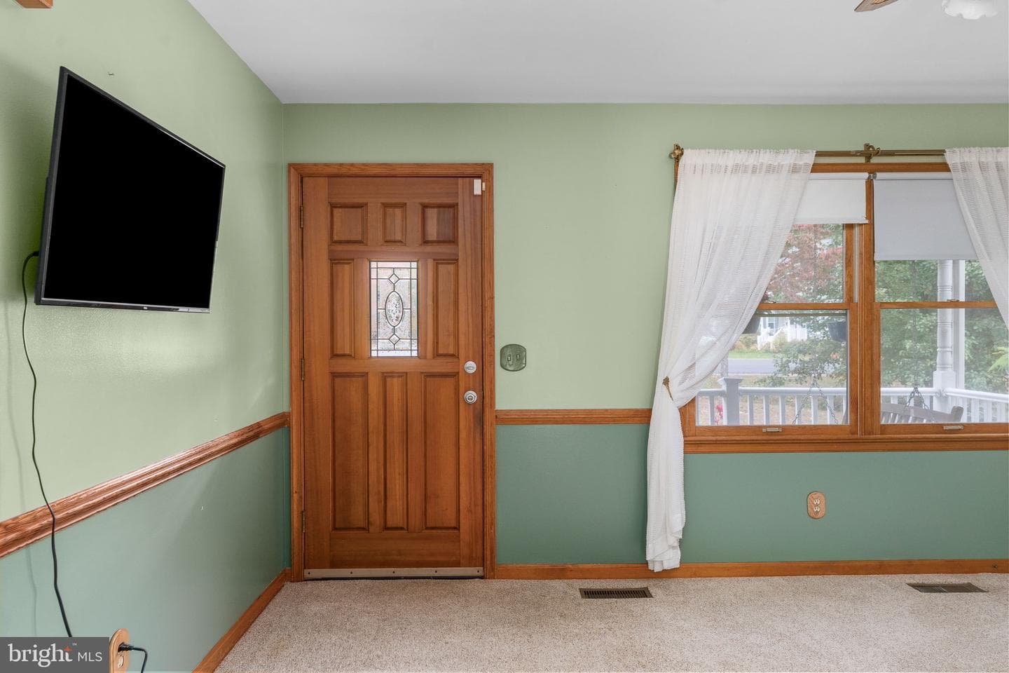 10722 Lovett Drive photo 8
