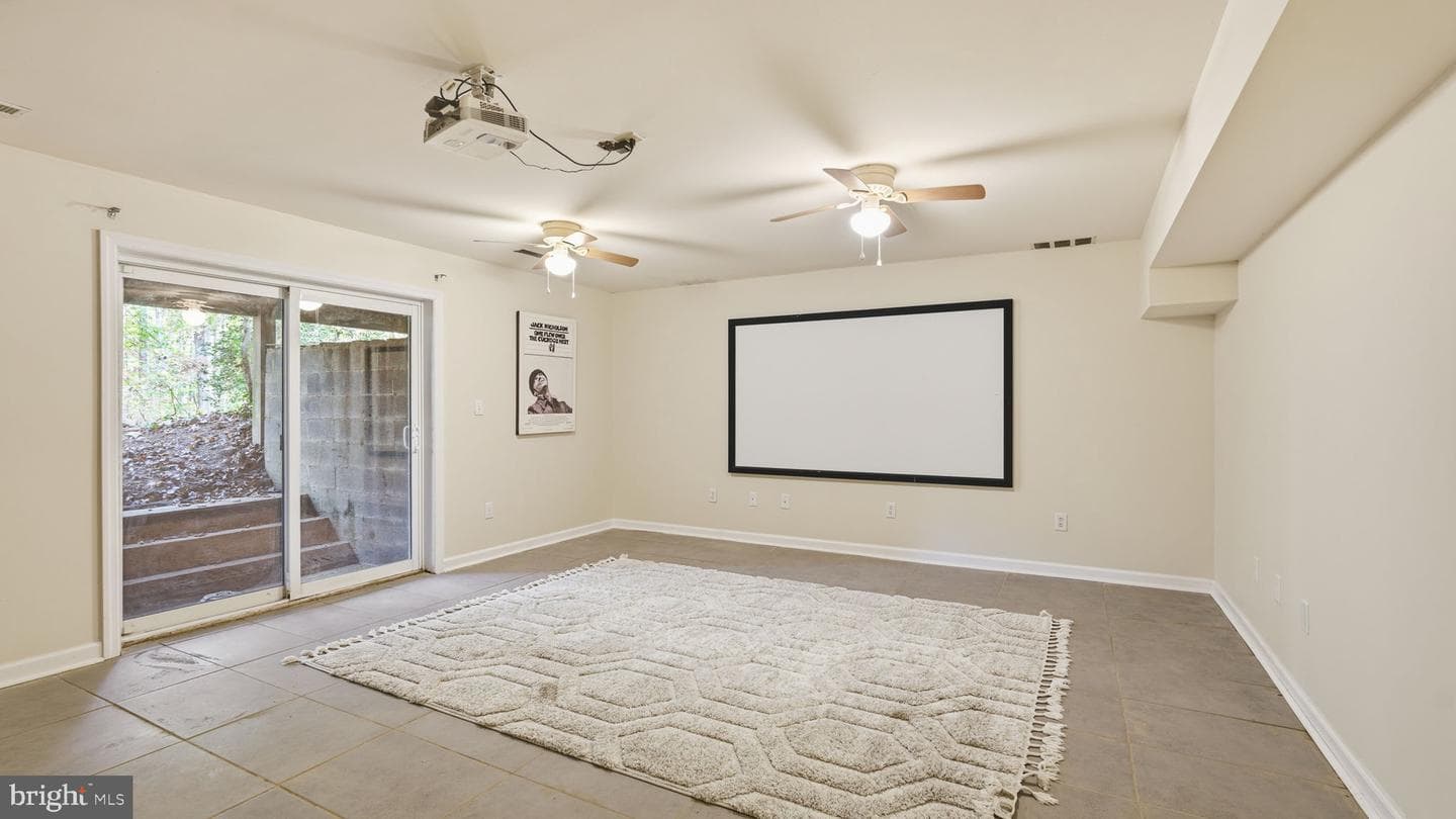 8805 Pepperidge Drive photo 45