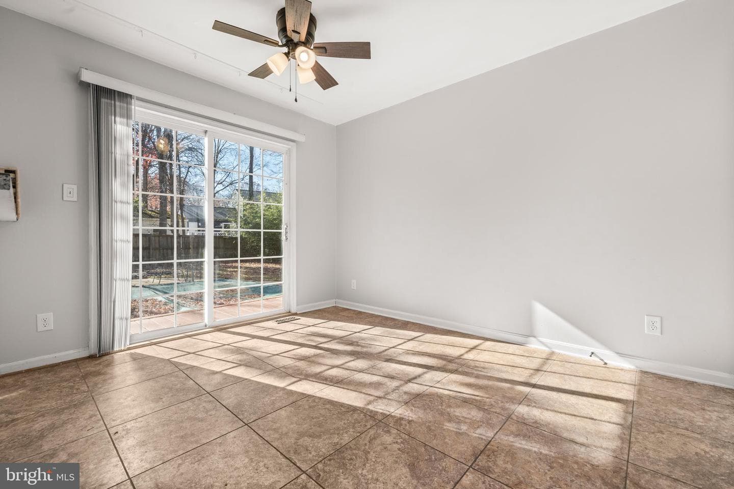 10712 S Jamie Place photo 9