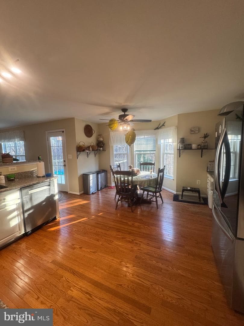 6930 Versaille Drive photo 14