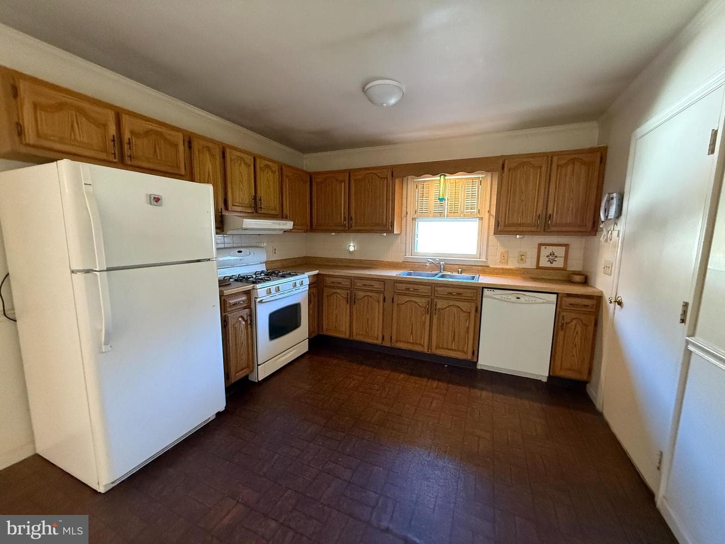 309 Laurel Avenue photo 6
