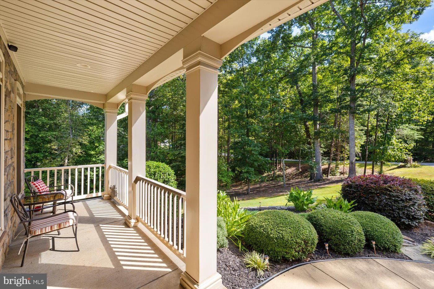 10747 Bridlerein Court photo 4
