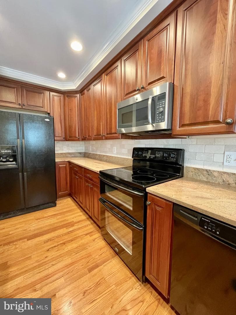 5624 Glen Eagles Court photo 12