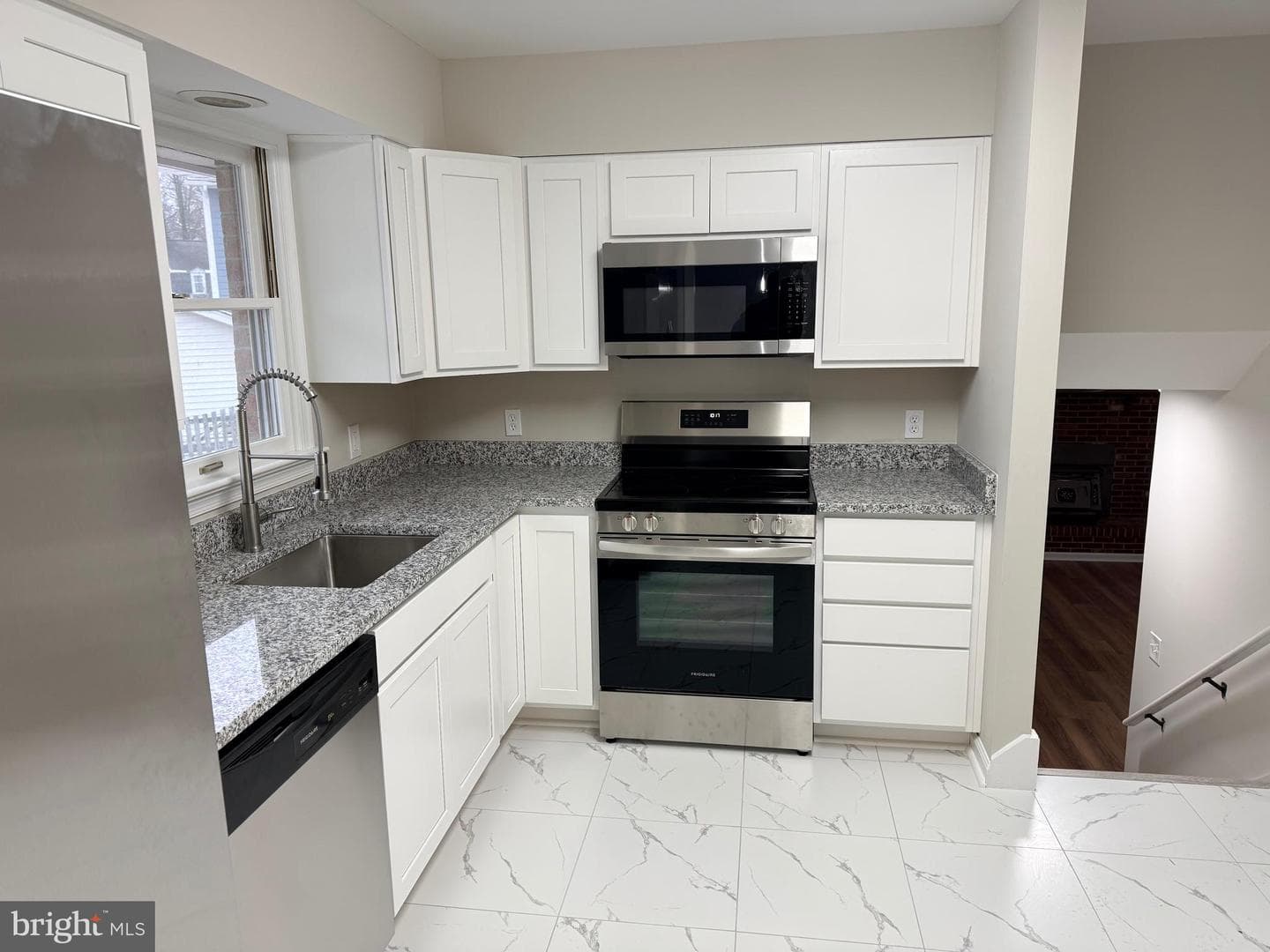 537 Butternut Drive photo 6