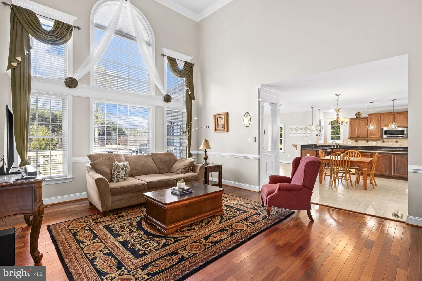 10041 Tarrington Way photo 32