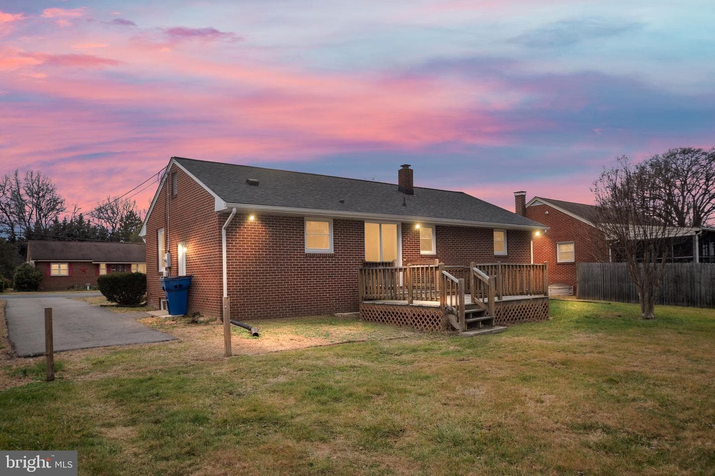 117 Laurel Avenue photo 3