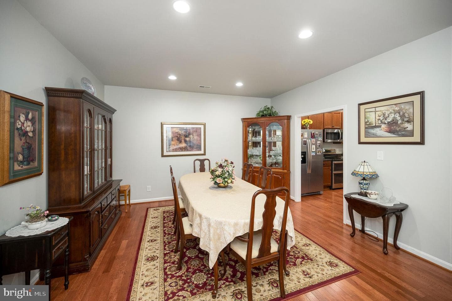 9414 Fyvie Lane photo 10