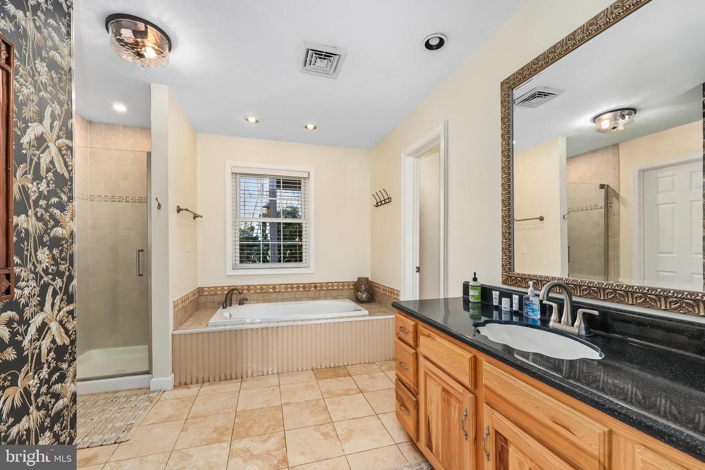 11800 Dukes Drive photo 19
