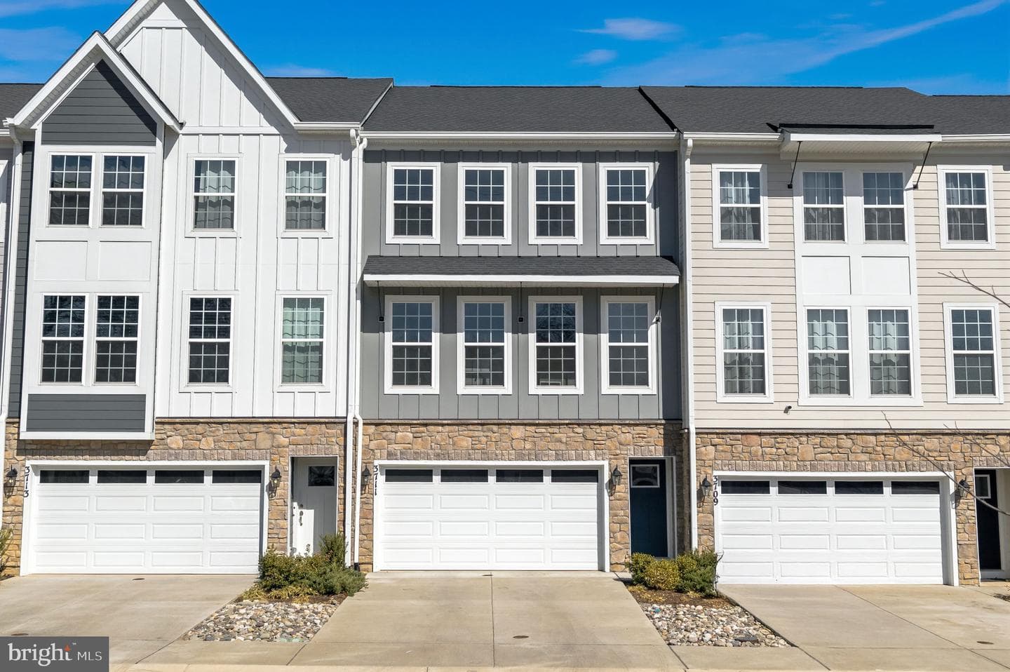 3711 Allington Court