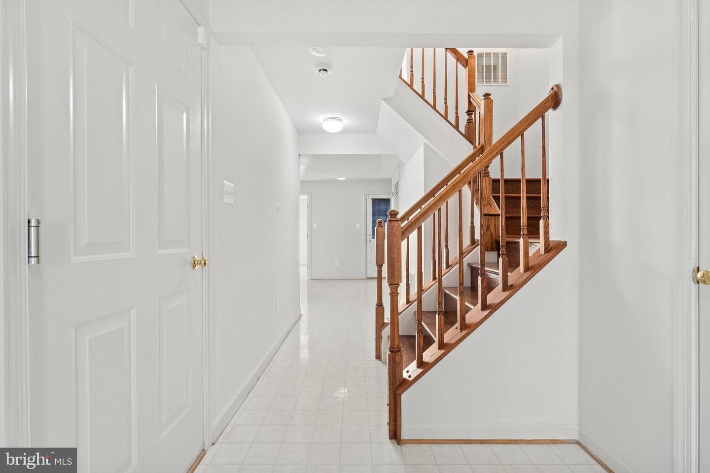 3908 Fountain Bridge Court photo 4