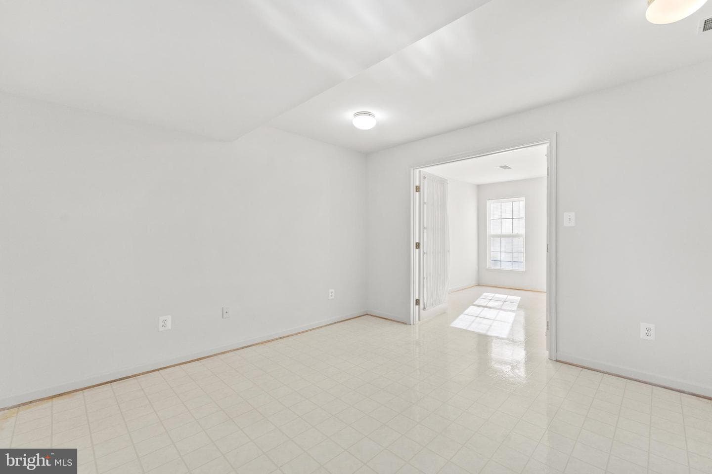3908 Fountain Bridge Court photo 5