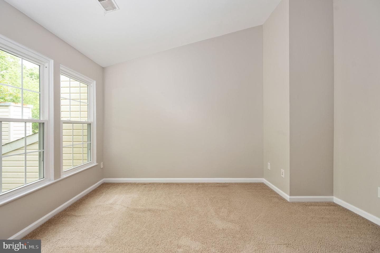 9705 Becker Court photo 28