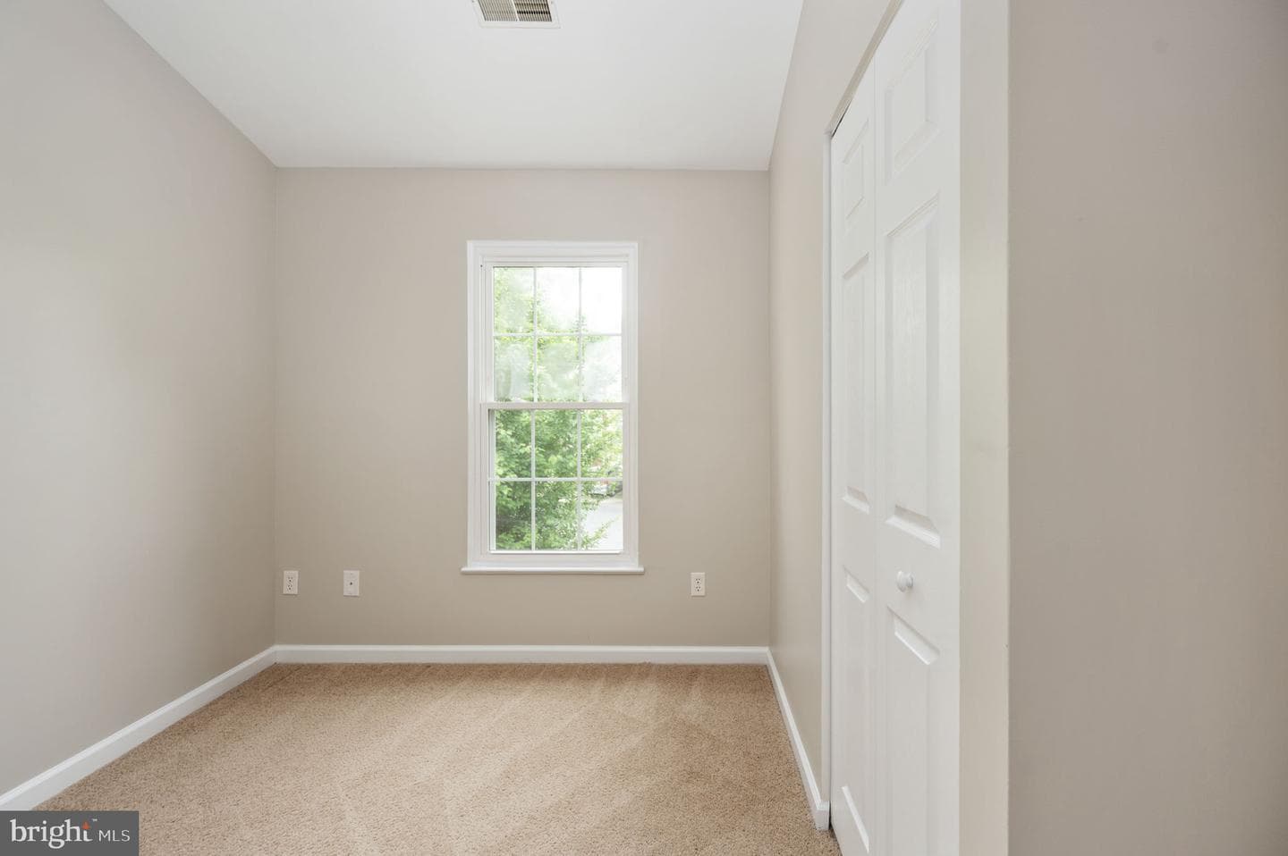 9705 Becker Court photo 38