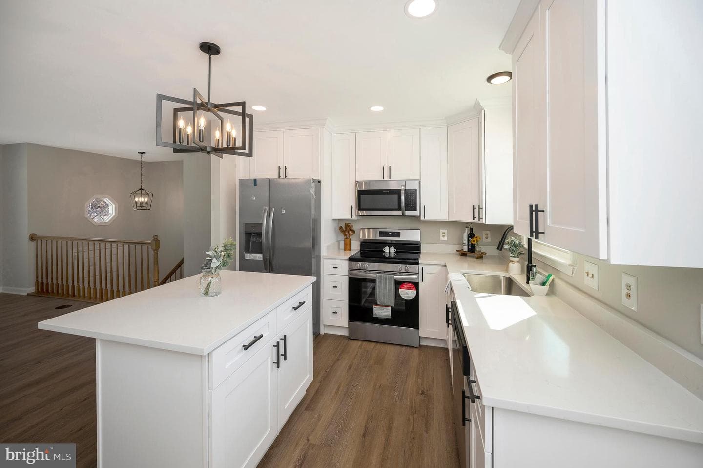 8006 Blossom Wood Court photo 3