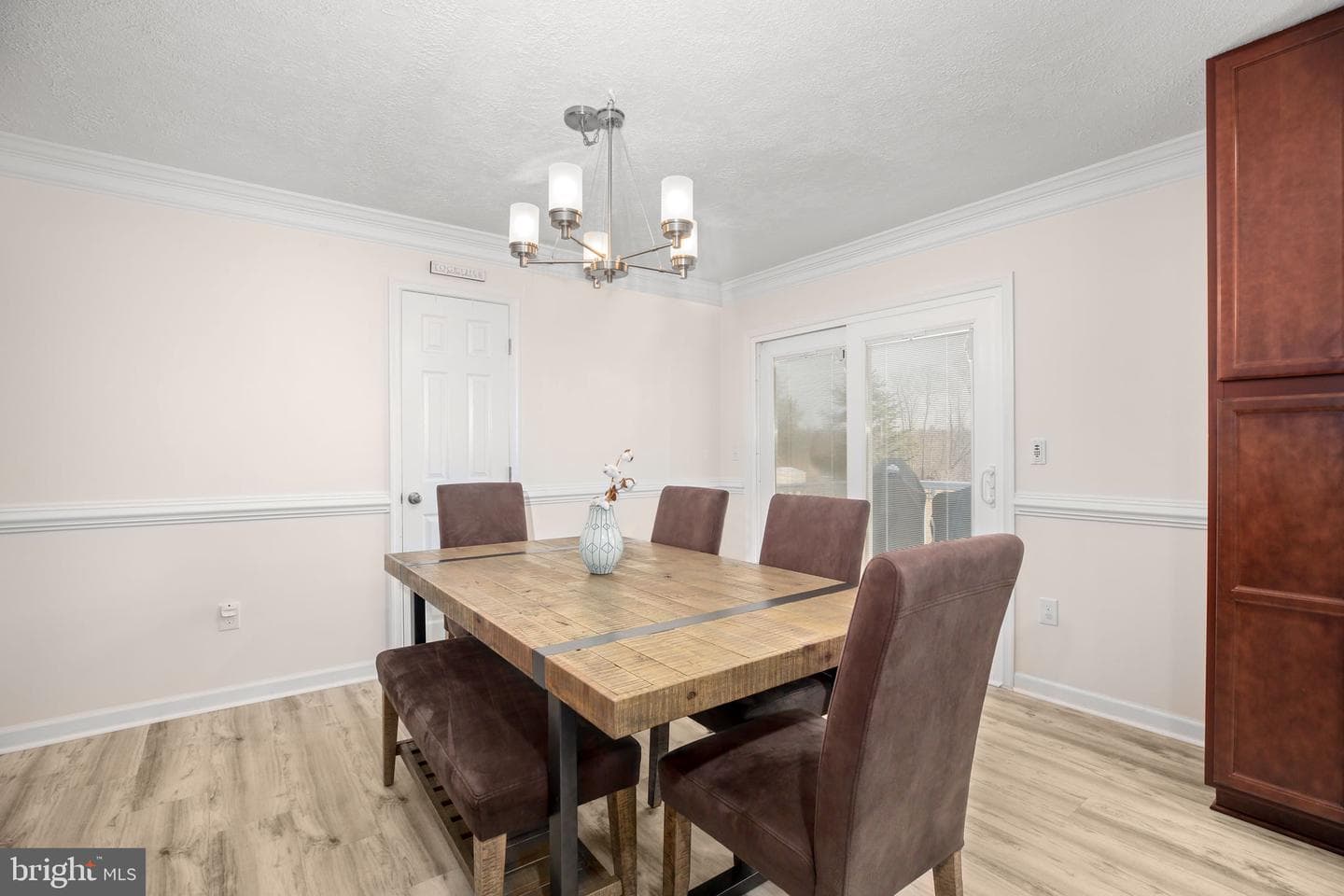 8515 Foundry Run Drive photo 9