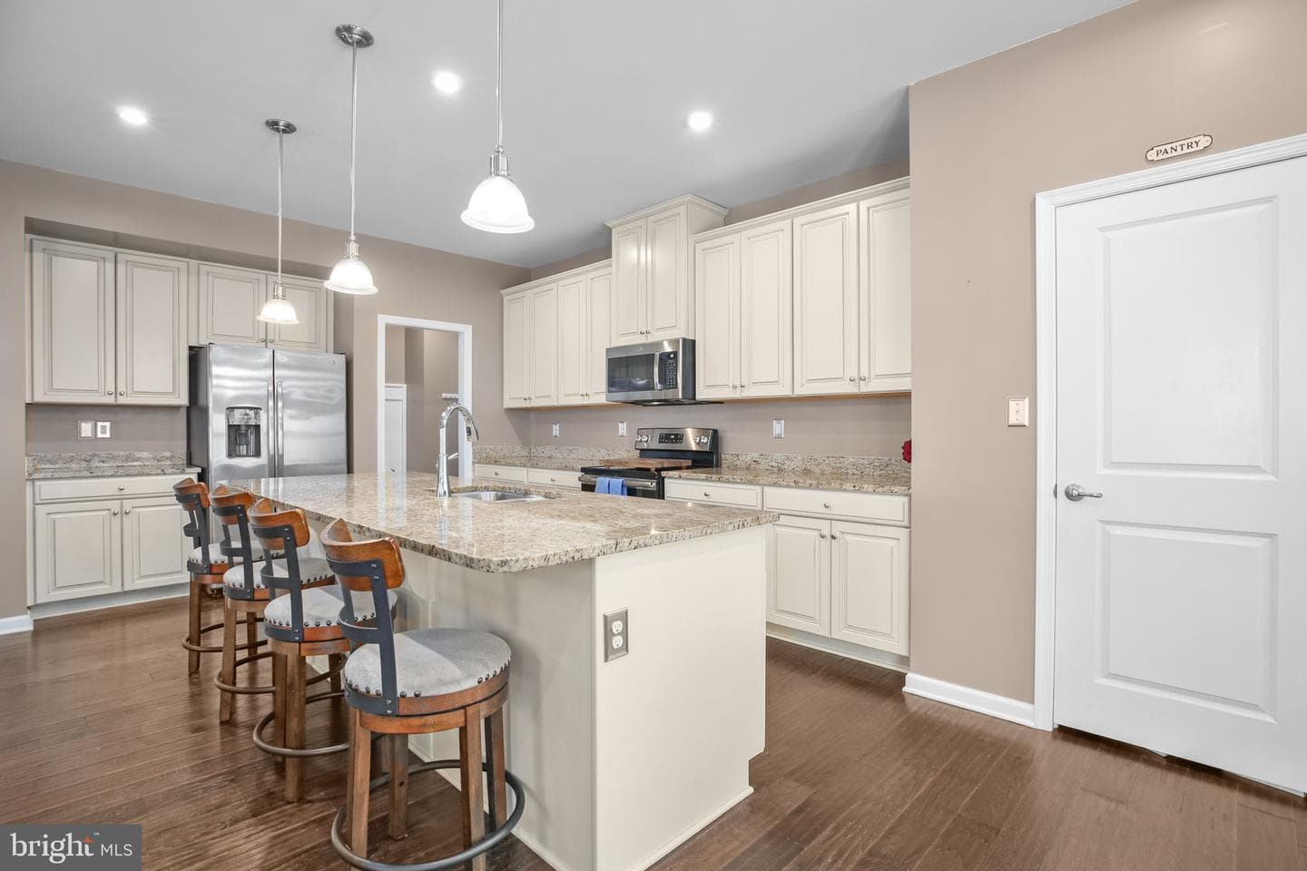 8714 Wilmore Lane photo 17