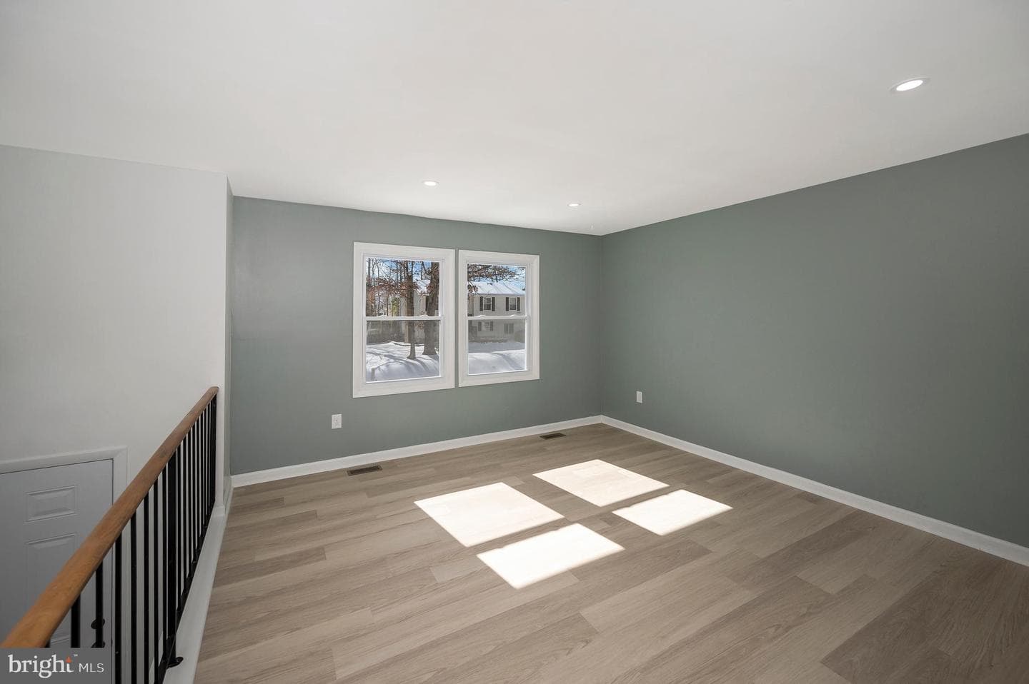 3517 Waverly Drive photo 3