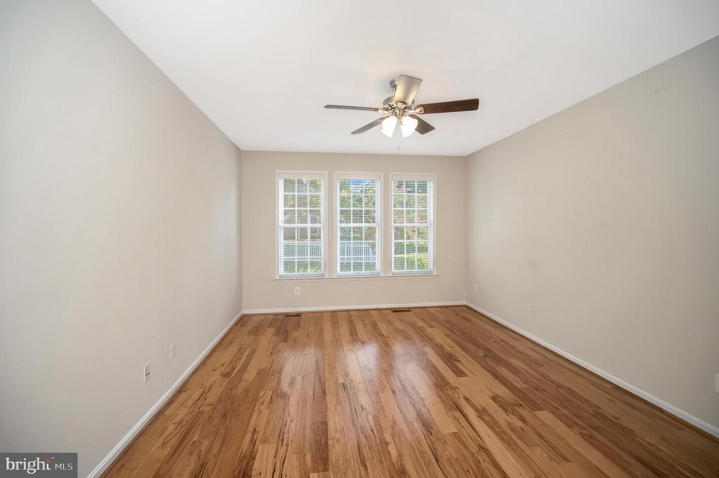 5105 Sewells Pointe Drive photo 33