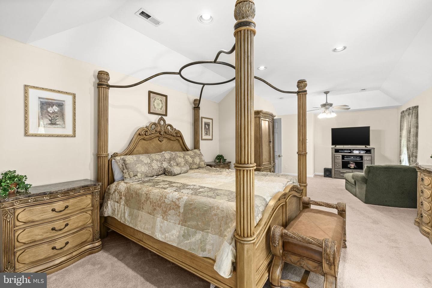 9504 Trentham Trail photo 34