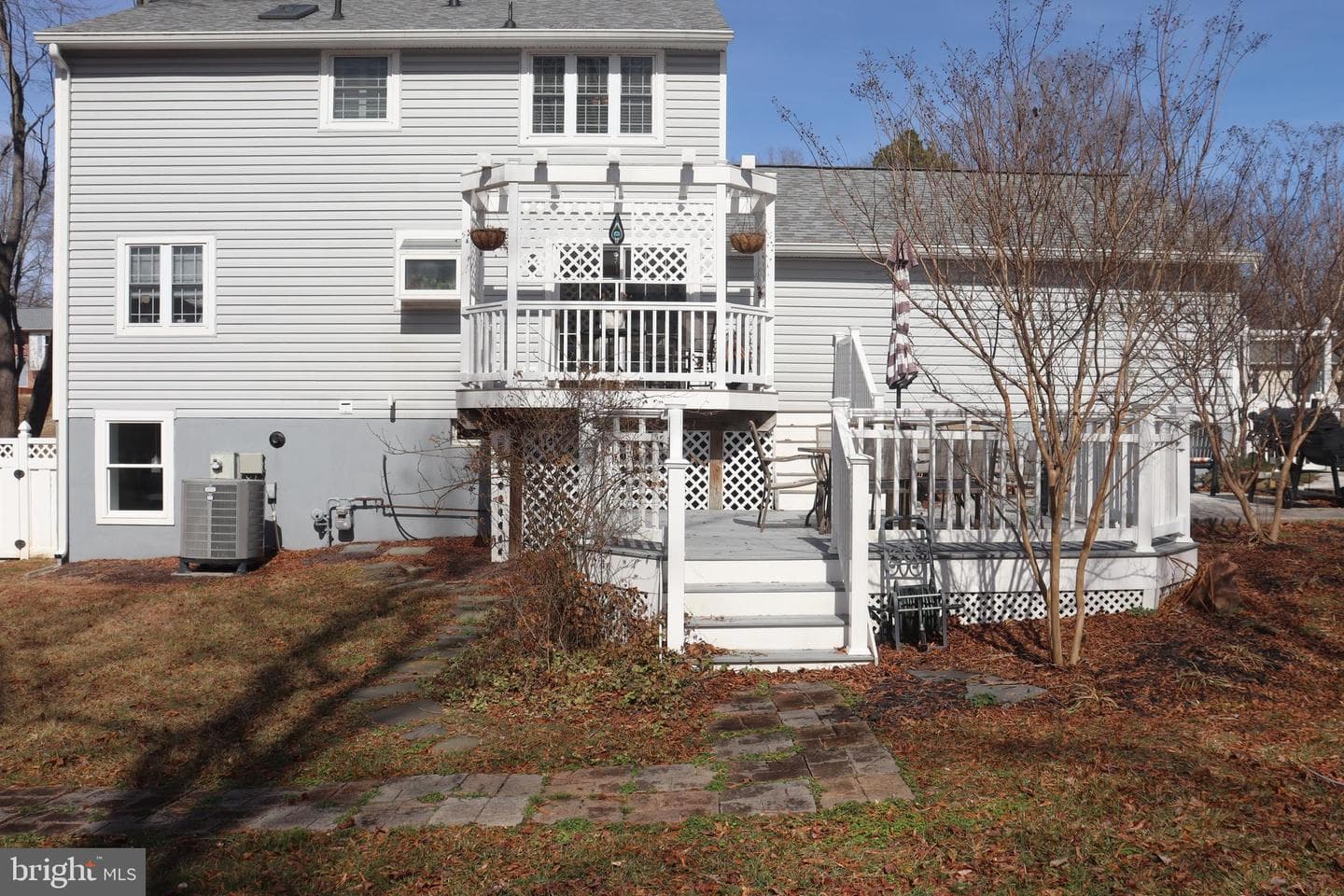 6014 Windsor Drive photo 46