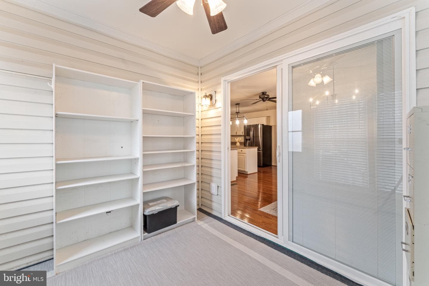 10111 Oat Lands Place photo 20