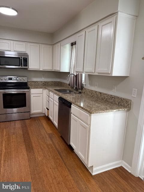10727 Wakeman Drive photo 6