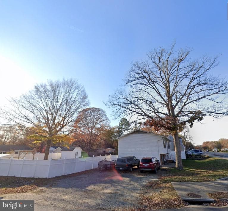 6001 Massaponax Drive photo 5