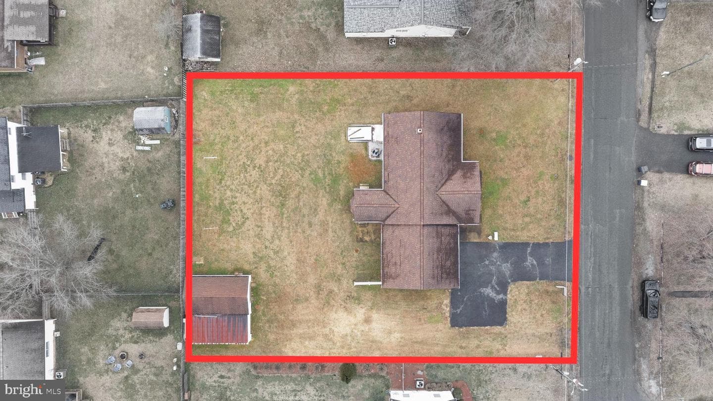 114 Hamilton Street photo 51