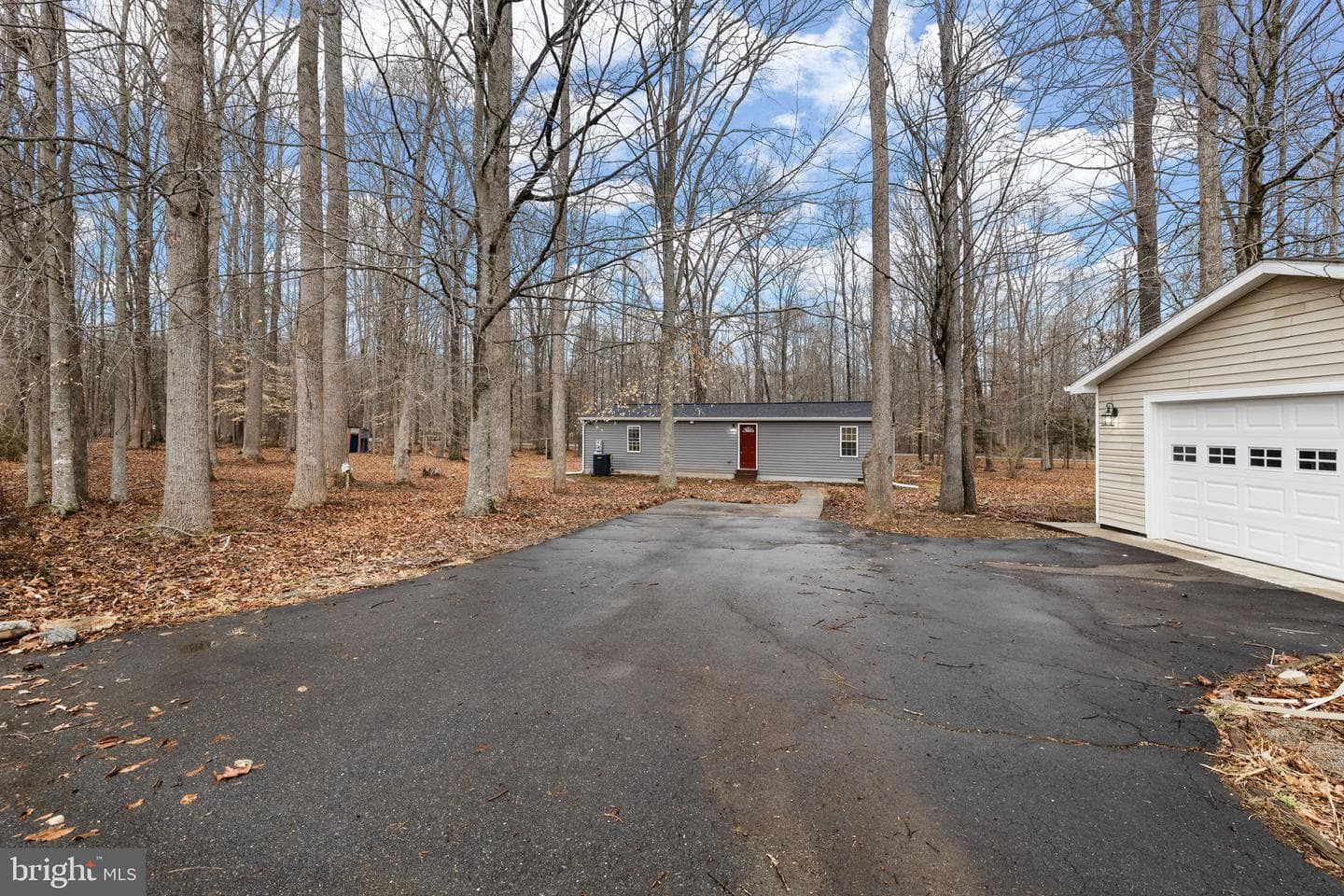 3125 Danbury Circle photo 1