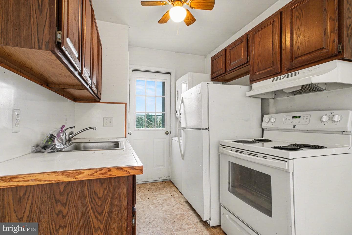 10807 Millridge Lane photo 15