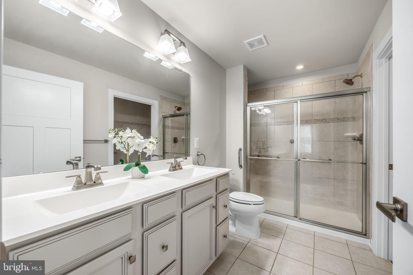 7607 Loughton Lane photo 20