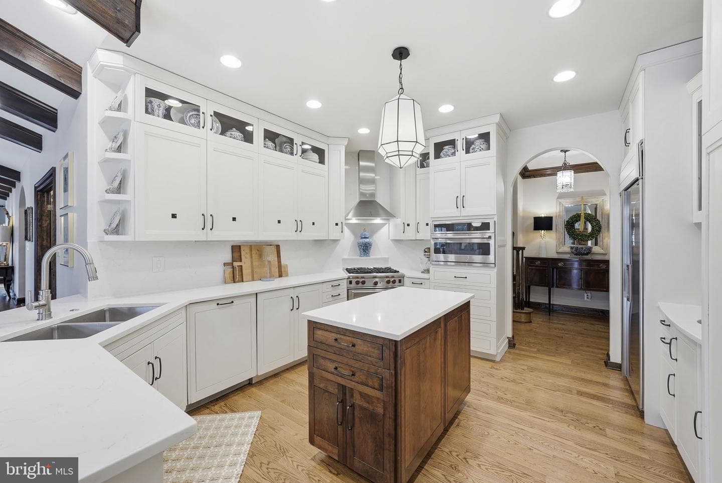 11208 Knolls End photo 4