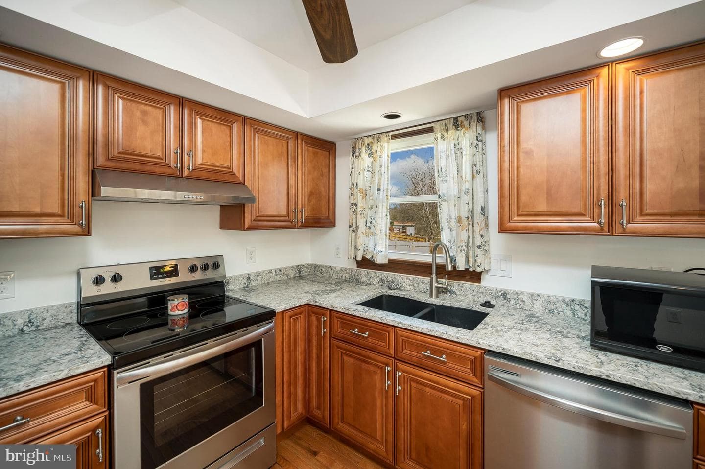 713 Shamrock Drive photo 25