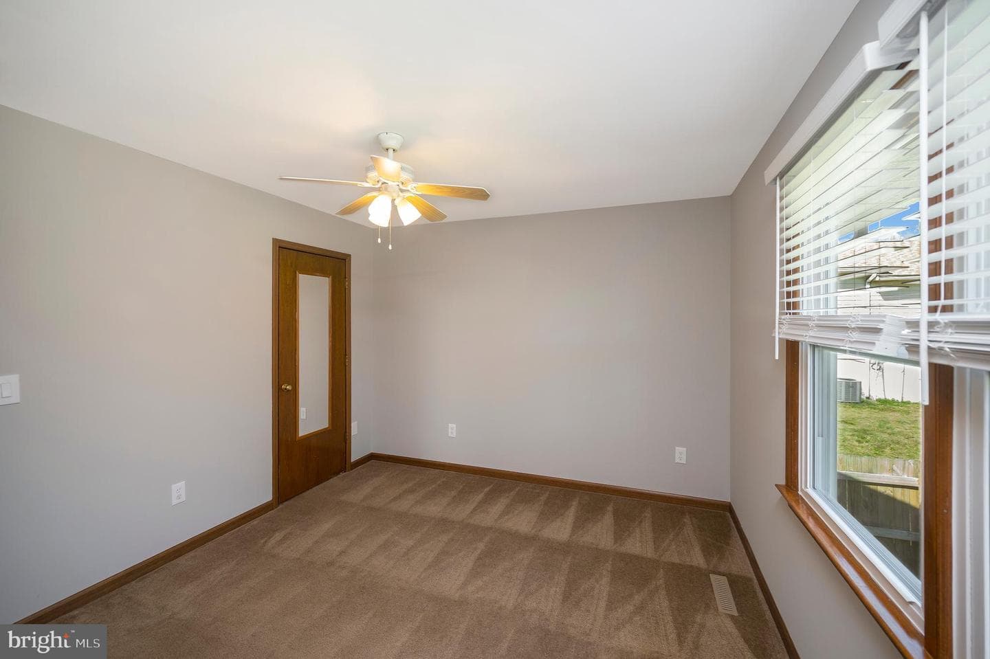 713 Shamrock Drive photo 31