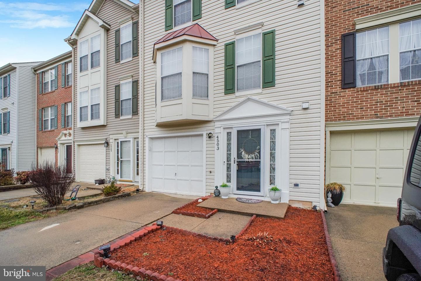 4503 Turnberry Drive photo 2