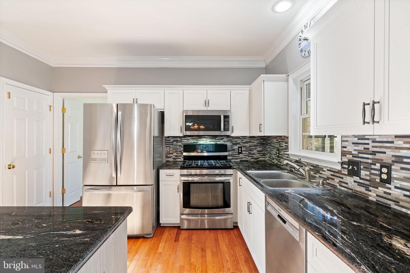 4305 Bridlepath Court photo 19