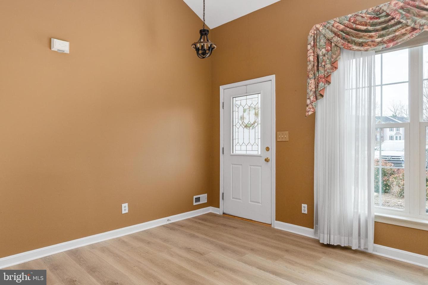 4303 Turnberry Drive photo 3