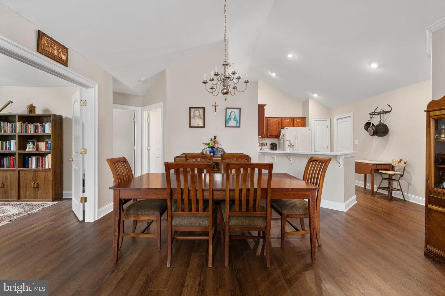 6357 Autumn Leaf Circle photo 14