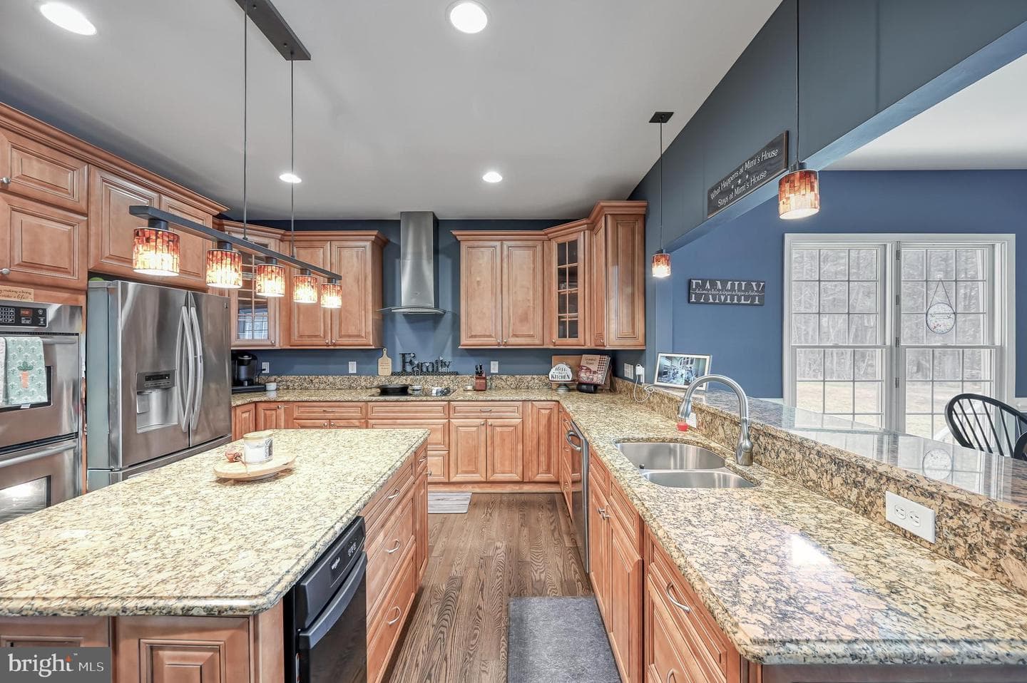 9490 Vanreenan Way photo 16