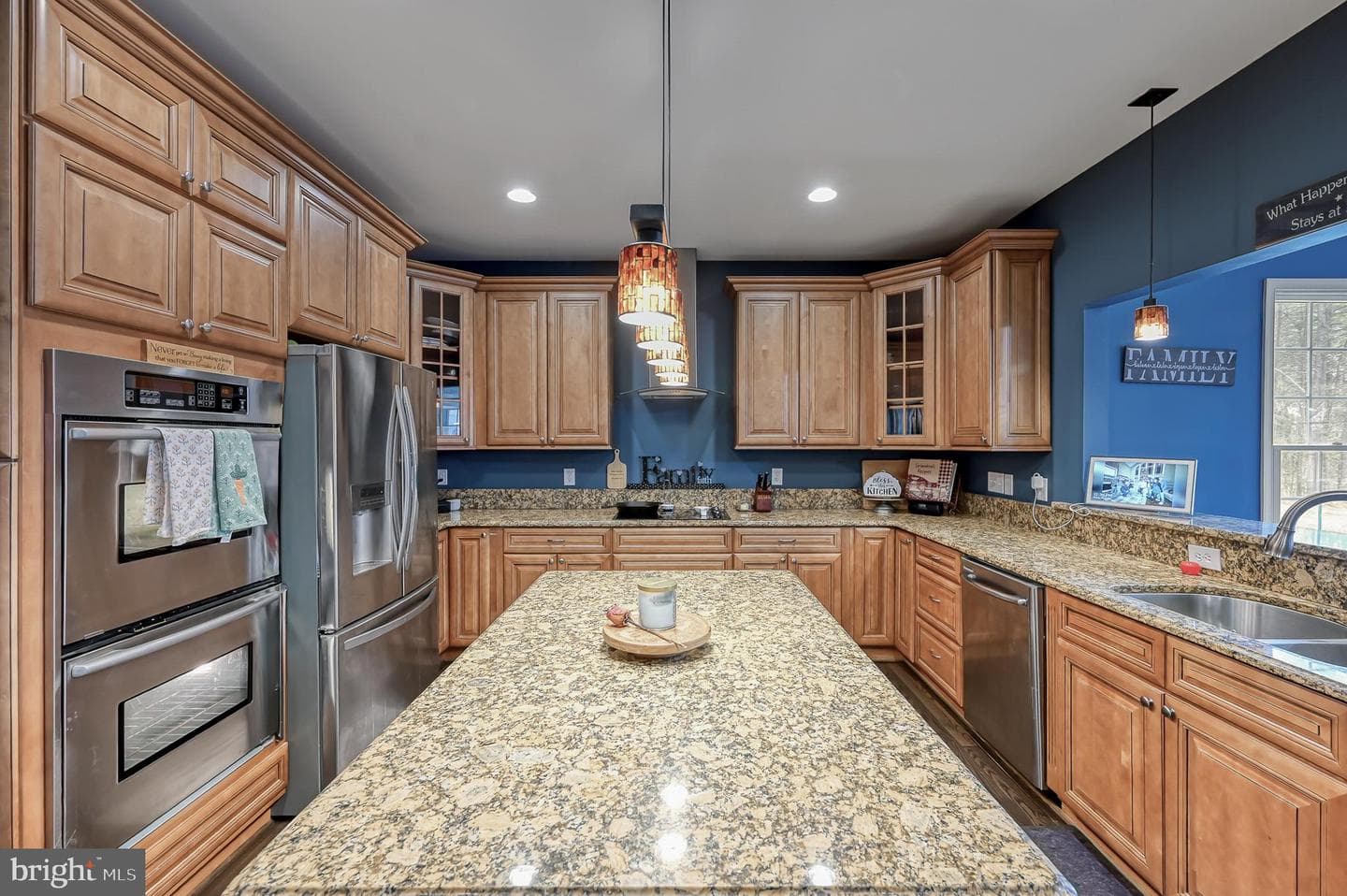 9490 Vanreenan Way photo 17