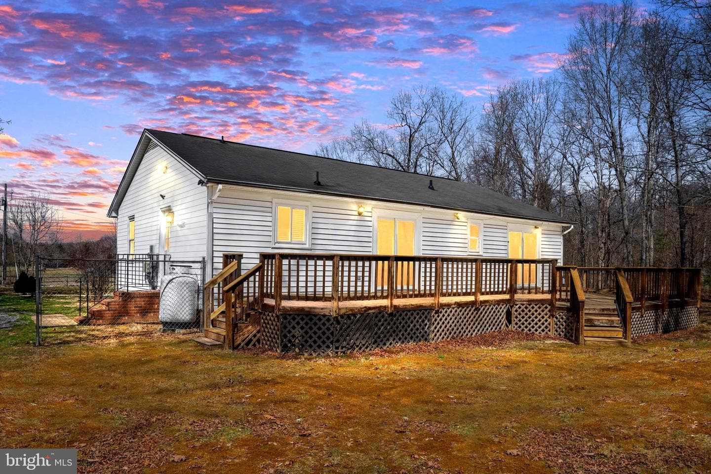 5527 Smith Station Road photo 38