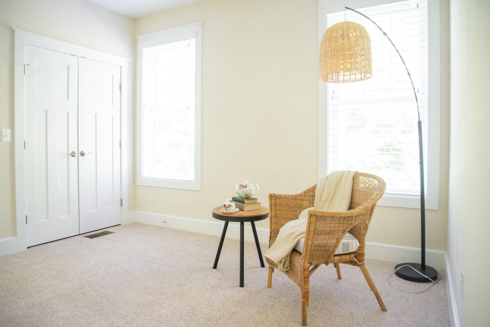 10916 Olive View Drive photo 10